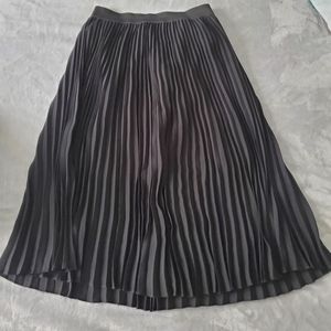 BP Pleated Skirt
